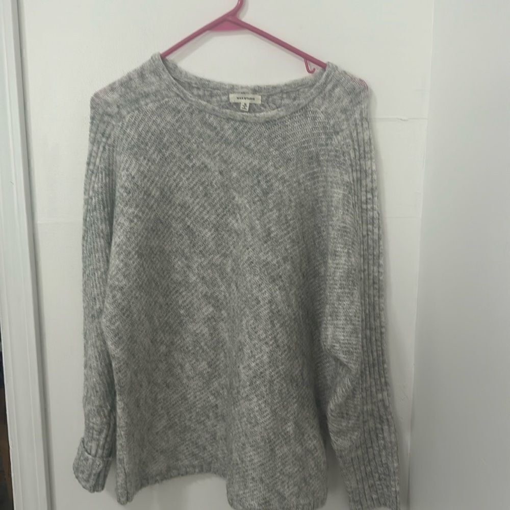 MAX STUDIO SWEATER SIZE M